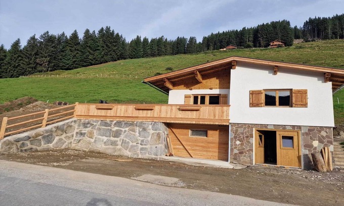 Fuegenberg House | Rustic cabin with sauna near the ski area