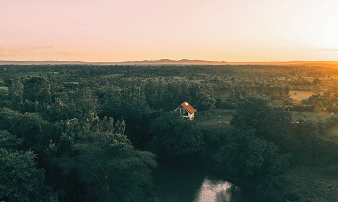 Sagana Cottage | Rustic charm nestled along the peaceful banks of River Sagana & River Mathioya.