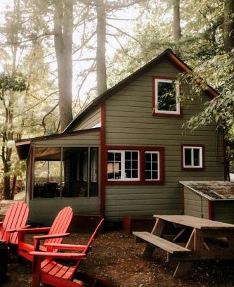 Corinth House | Rustic, Pet Friendly Cabin on the Hudson River, Perfect for a Glamping Weekend in the Adirondacks