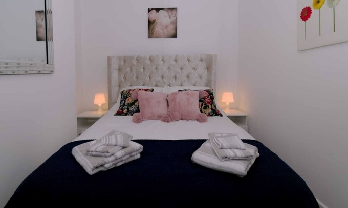 Newton-le-Willows House | Rydal House for professionals or families