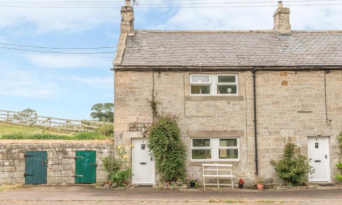Thropton House | Ryehill Farm Cottage