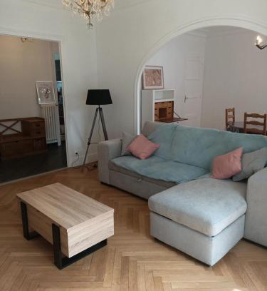 Chambery Apartment | Séjour lumineux à 800m gare, près des Éléphants