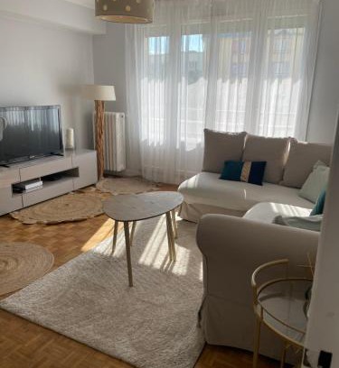 Cachan Apartment | Séjourner dans un grand appartement 1 minute des transports et à seulement 8 minutes de Paris !