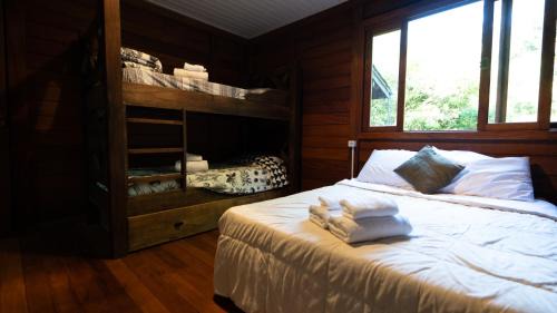 Campo Largo House | Sítio Kaapora - Chalé Confortável em meio a natureza