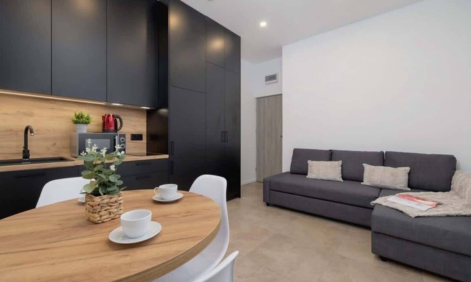 Katowice Apartment | Słowackiego 37 | Comfortable Studio | Pets Allowed
