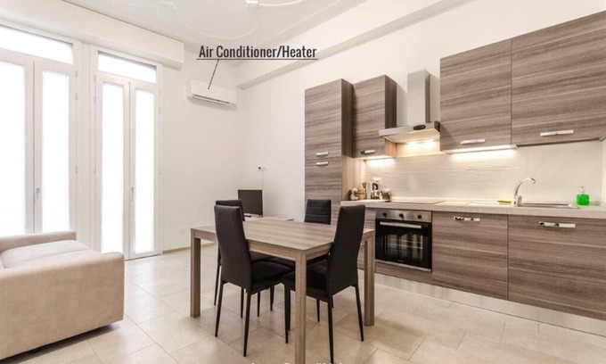Historic Center Apartment | S.Felice apartments