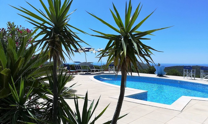 Sperlonga Villa | Saha tourist accommodation among olive trees and sea view