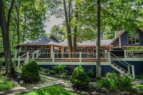 Blakeslee House | Sailors Point