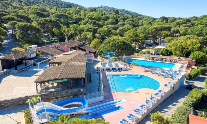 Gassin Resort | SAINT-TROPEZ apartment - Bungalow in vacation park with pool - CÔTE D'AZUR