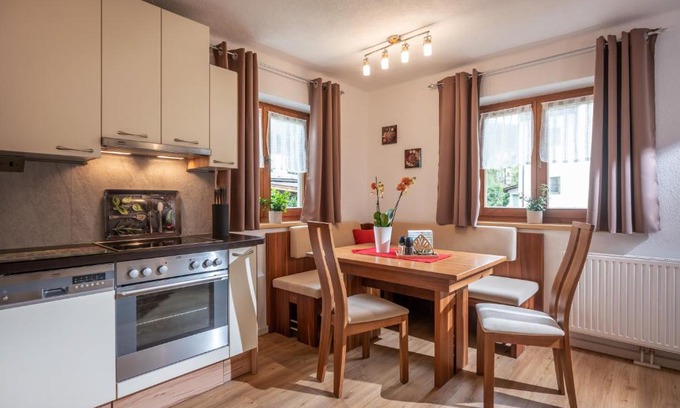 Hopfgarten im Brixental Apartment | Salven-Lodge