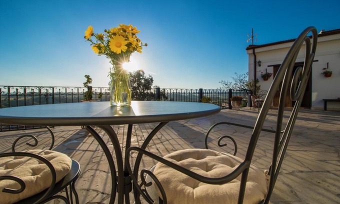 Anafotida Apartment | Samareitidos Light Cottage