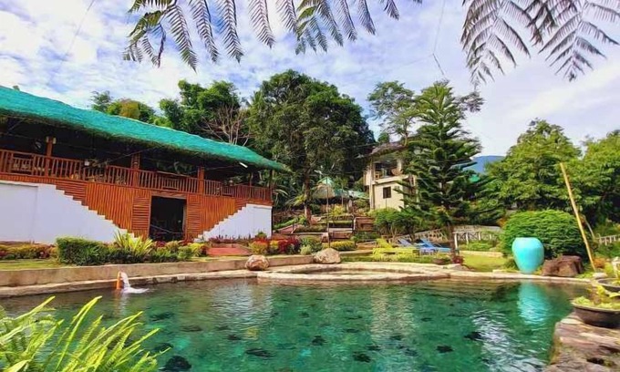 Majayjay Hotel | Samkara Restaurant and Garden Resort