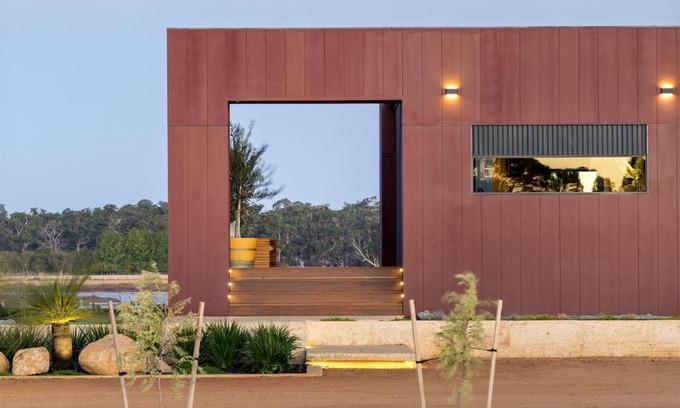 Wonnerup House | Samphire Chalet Tuart - Luxury Amidst Nature
