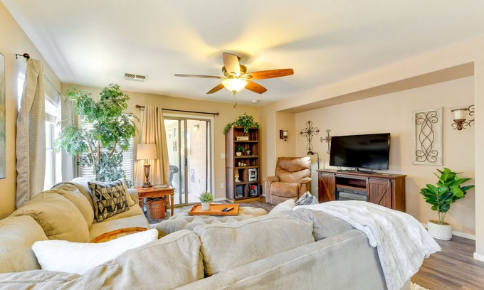 San Tan Valley House | San Tan Valley Home: Extended Stays Welcome!