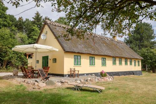 Borre House | Sandet