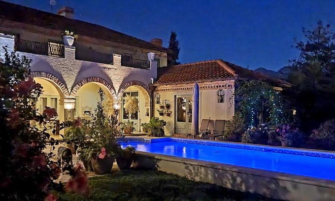 Paarl Villa | Sandmartins Private Secure Villa