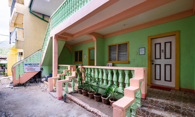 Puerto Galera Hotel | Sandra Taylor Lodge
