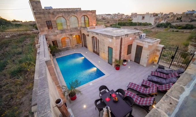 Kercem Villa | Sant Anton tal-Qabbieza Farmhouse
