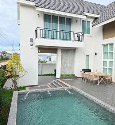 Udon Thani Villa | Santara Pool Villa Udon