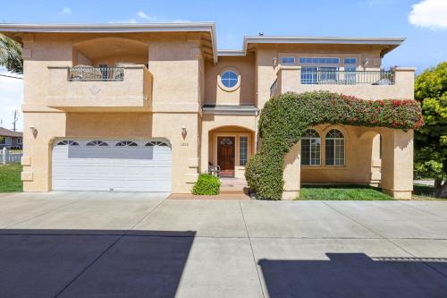 Grover Beach House | Santo Tomas Getaway - STR0153