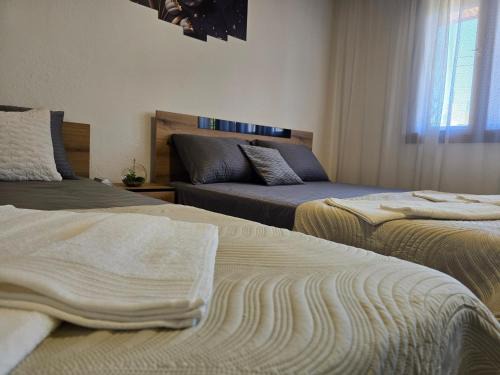Struga Apartment | Sara Family Home