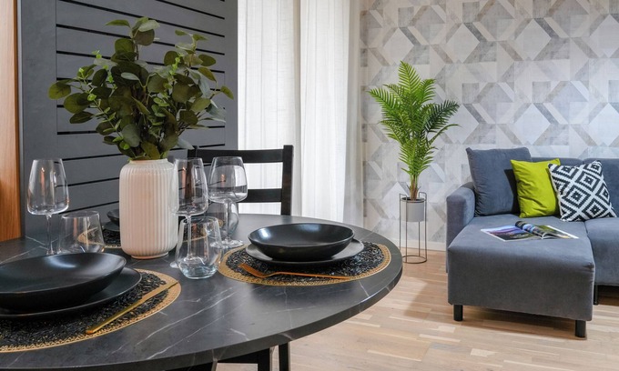 Sector 2 Apartment | Sara