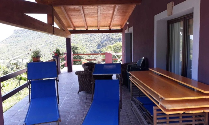 Sedini Apartment | Sardinia three-room apartment with sea view