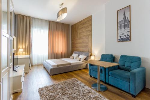 Old Town Apartment | Saturn Central Apartment