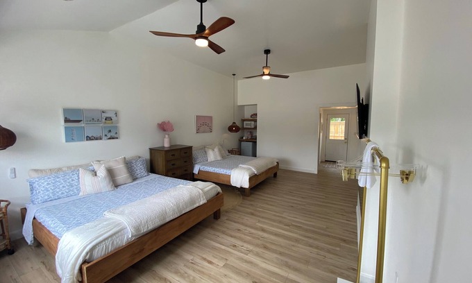 Sauble Beach Apartment | Sauble Beach Flat2