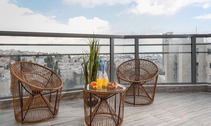 Jerusalem Apartment | Savyoney Ramat Sharet - Isrentals