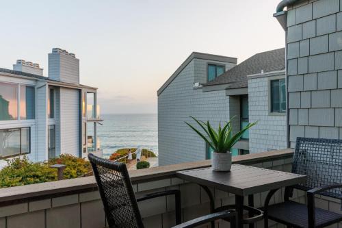 Solana Beach House | SB-6758 - Italian Coastal Getaway