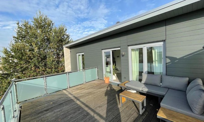 Ganderkesee Apartment | Schöne Penthouse Wohnung mit großer Dachterasse