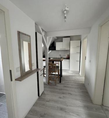 Eicken Apartment | Schönes Monteur Apartment MG14