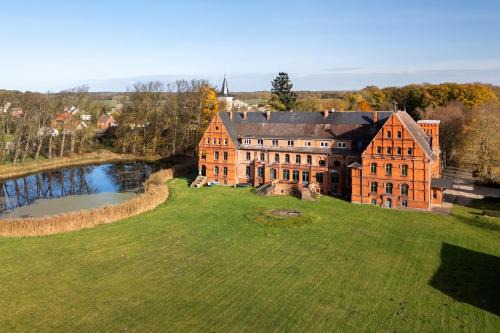 Vellahn Apartment | Schloss Melkof