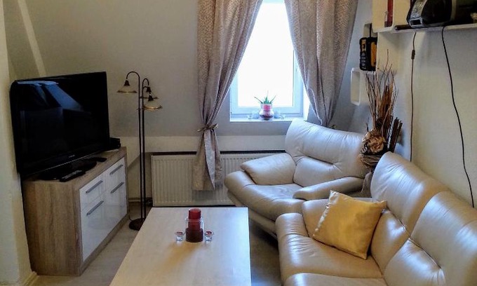 Markisch Buchholz Apartment | Schwarzer Adler Ferienwohnung mit 3 Schlafzimmer, WZ, Küche, Bad