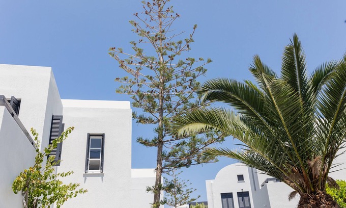 Monolithos Apartment | Scorpios Beach Santorini