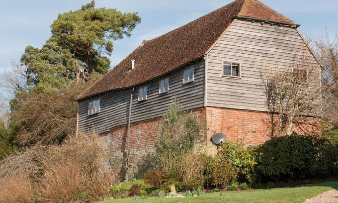 Wadhurst House | Scrag Oak Oast