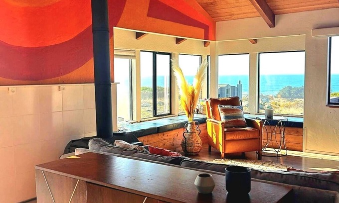 Sea Ranch House | Sea and Sand Serenity a Short walk to Stangel Beach and Ohlson pool