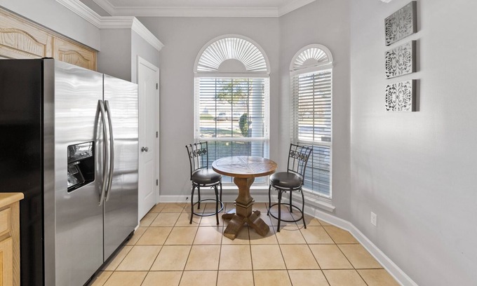Fort Bay House | Sea-renity - 3 Br home by RedAwning