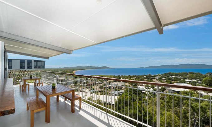 Castle Hill Apartment | SEA-Renity on Castle Hill