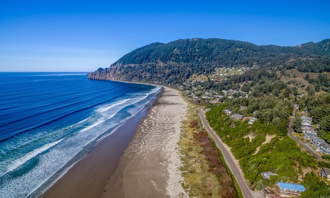 Manzanita House | Sea Star #2 (MCA 51 B-GF)