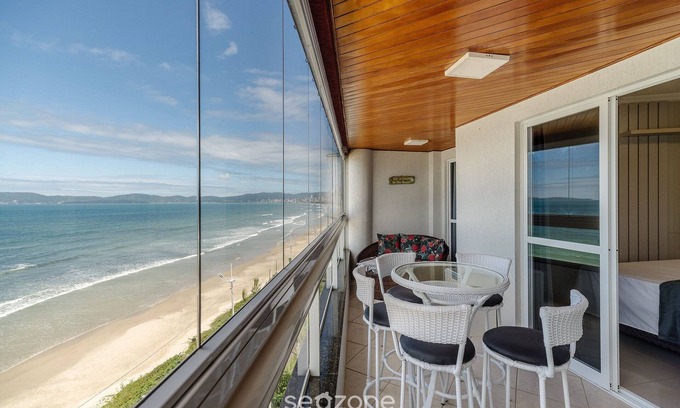 Itapema Apartment | Sea View Apt w/BBQ in Itapema Dnl0602