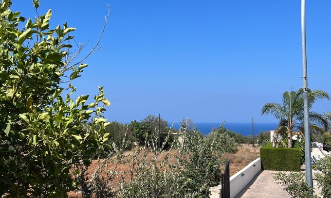 Latchi House | Sea-View Stone House Neo Chorio