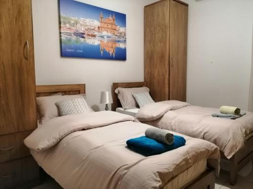 Bugibba Apartment | Seabreeze Apartment