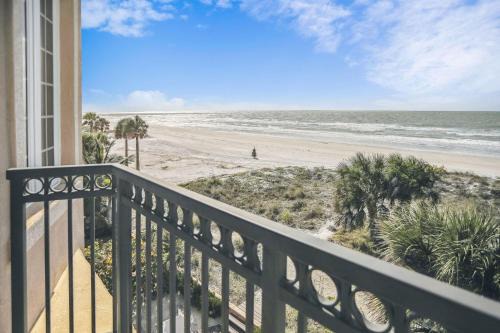 Redington Shores House | Seaclusion Beach Townhome