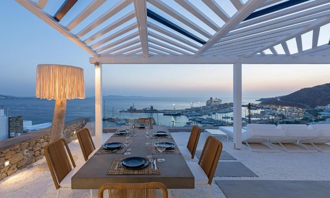 Tourlos Villa | Sealine Villas