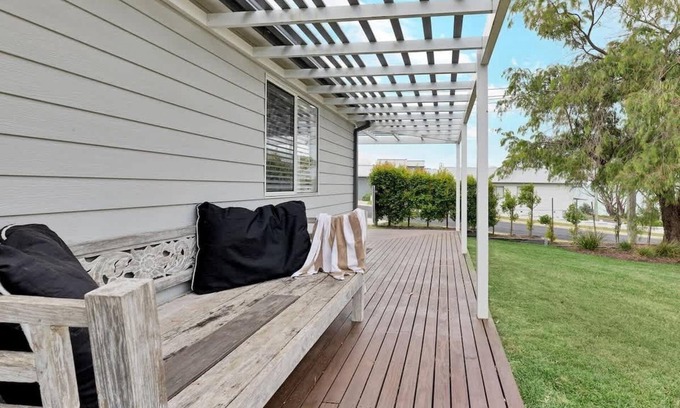 Hyams Beach Cottage | Seascape Hyams Beach