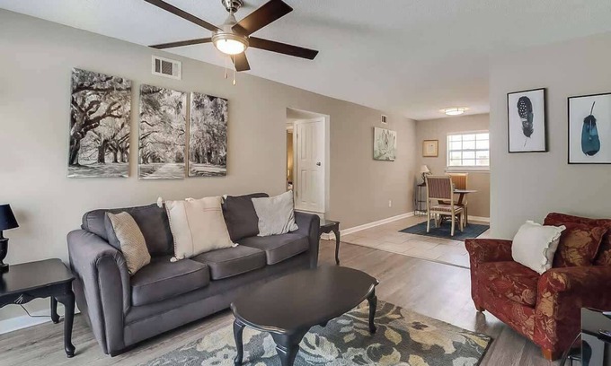 Pascagoula Condo | Seashell Suite: Coastal Bliss