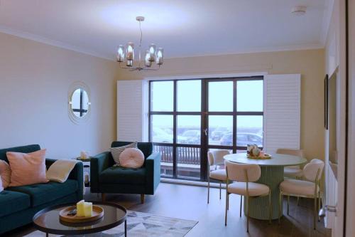Largs Apartment | Seaside Apartment