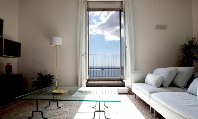 Ortigia Apartment | Seaview Design Home in Ortigia 21 by Wonderful Italy
